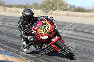 media/Dec-04-2025-Racers Edge (Thu) [[5ebc9f124d]]/3-B Group/3-Session 2 (Turn 7 Inside)/